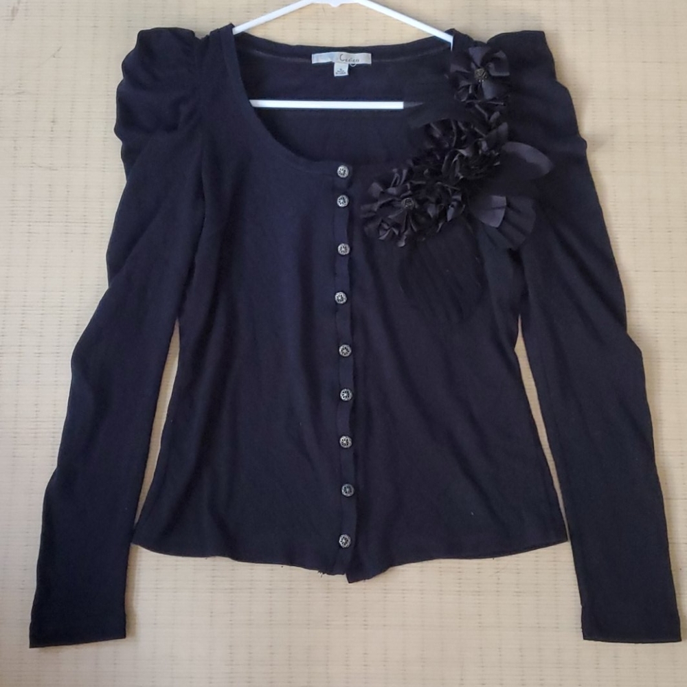 Women's Long sleeve Cardigan/Sweater